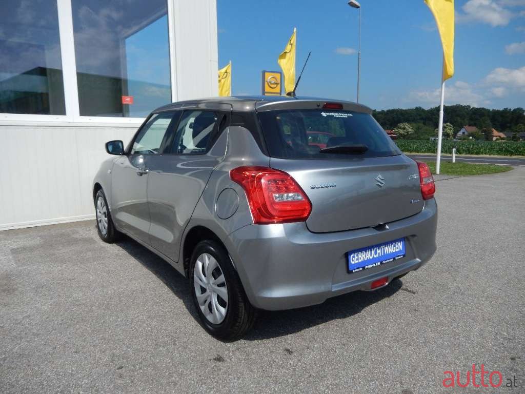 2021' Suzuki Swift photo #6