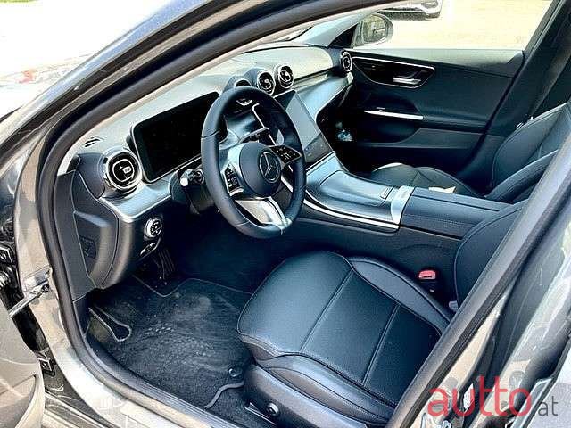 2014' Mercedes-Benz C-Klasse photo #5