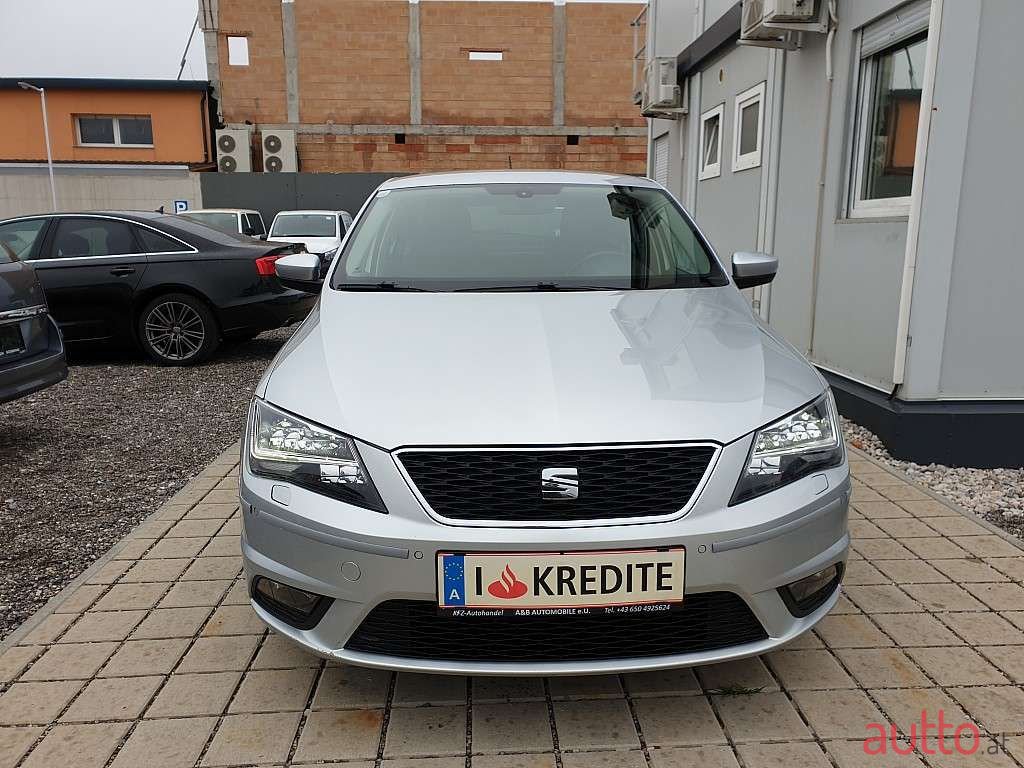 2015' SEAT Toledo photo #2