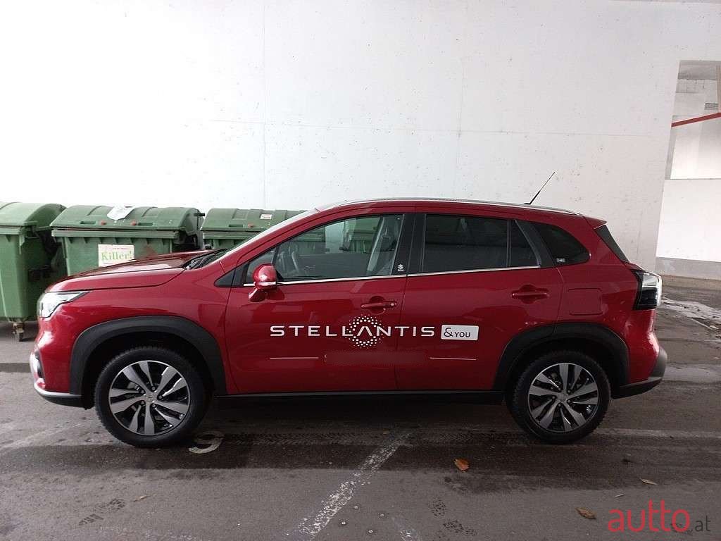 2022' Suzuki S-Cross photo #3