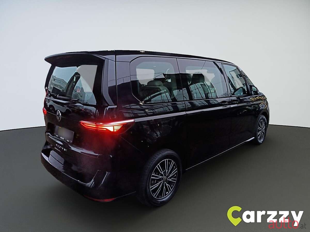 2024' Volkswagen Multivan photo #5