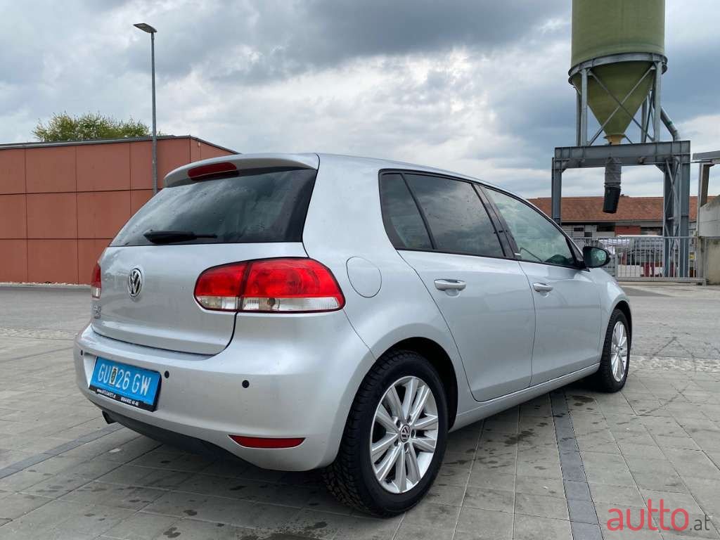 2012' Volkswagen Golf photo #3