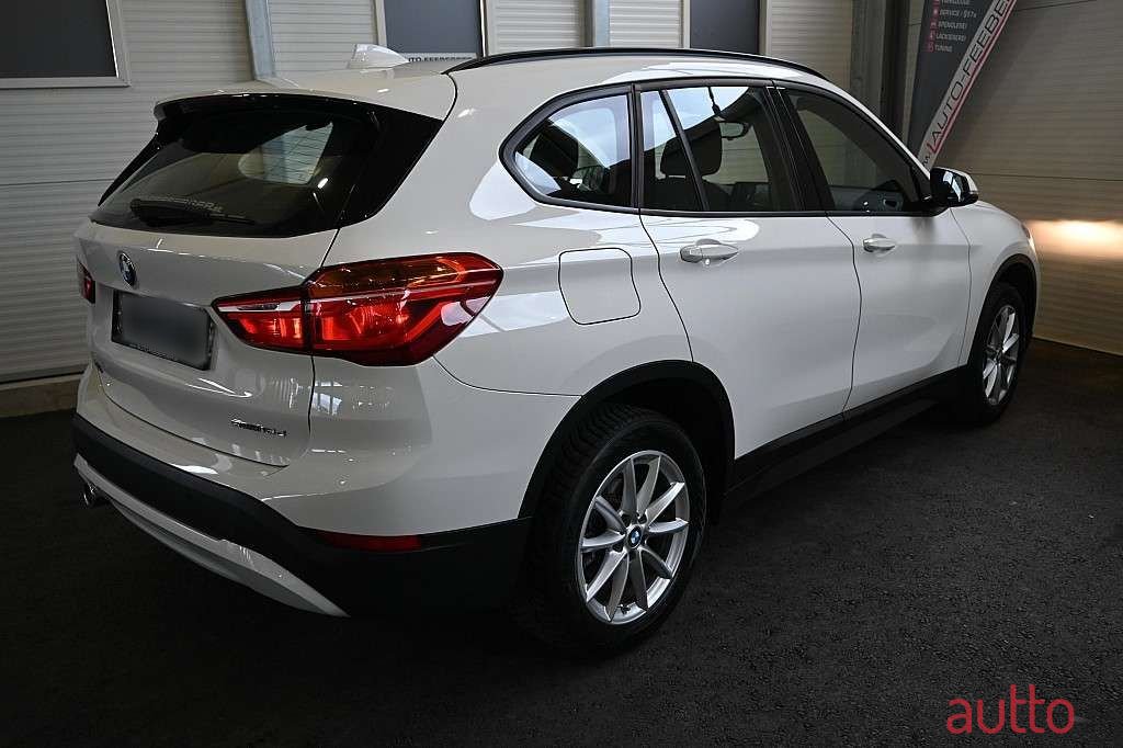 2021' BMW X1 photo #6