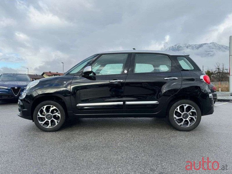 2018' Fiat 500L photo #5