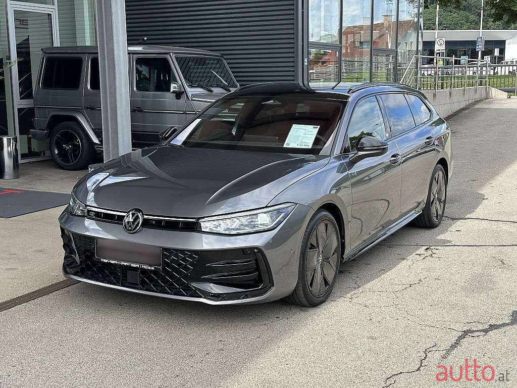 2024' Volkswagen Passat photo #1