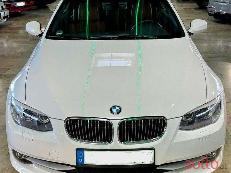 2012' BMW 3Er-Reihe photo #2