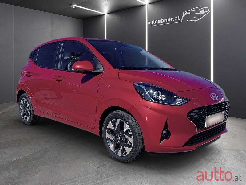 2023' Hyundai i10 photo #3