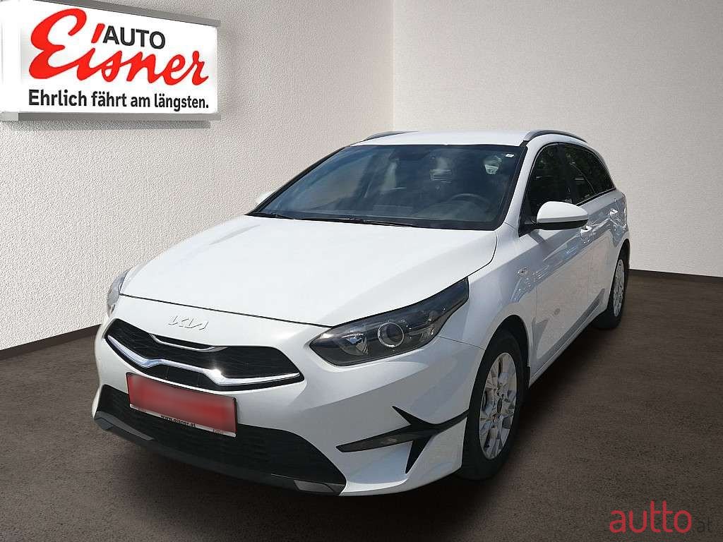 2022' Kia Ceed photo #1