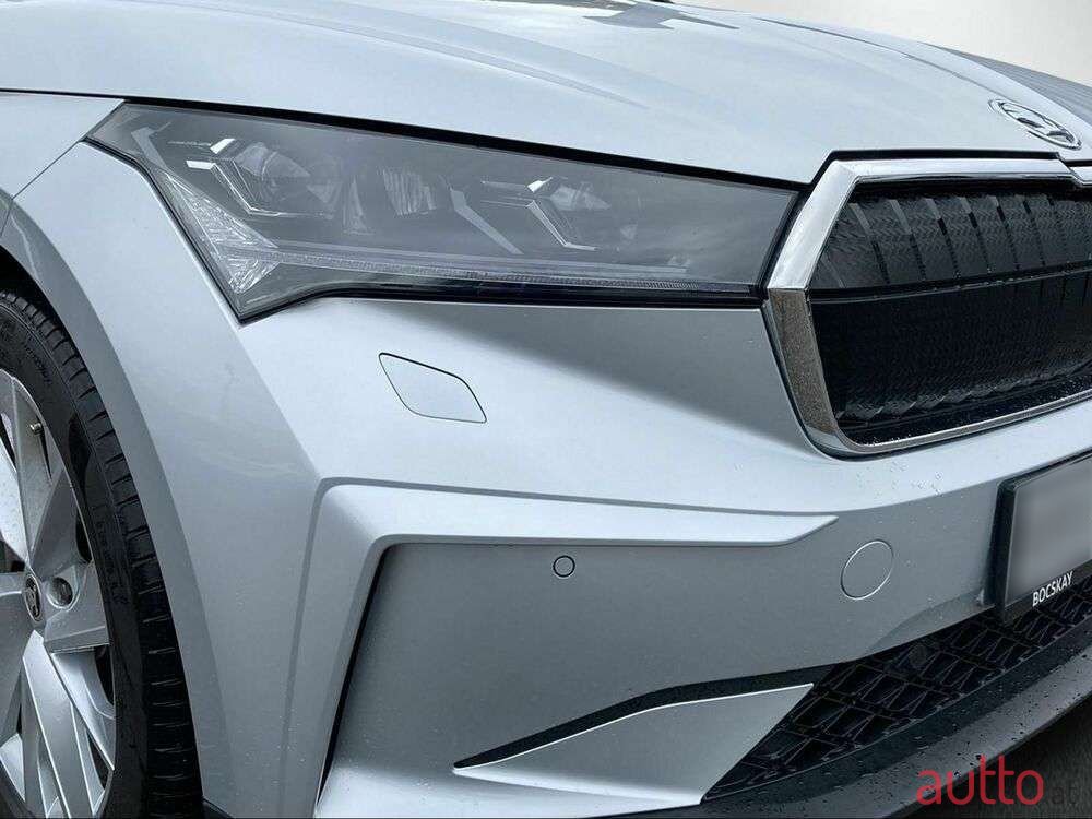2021' Skoda Enyaq photo #5