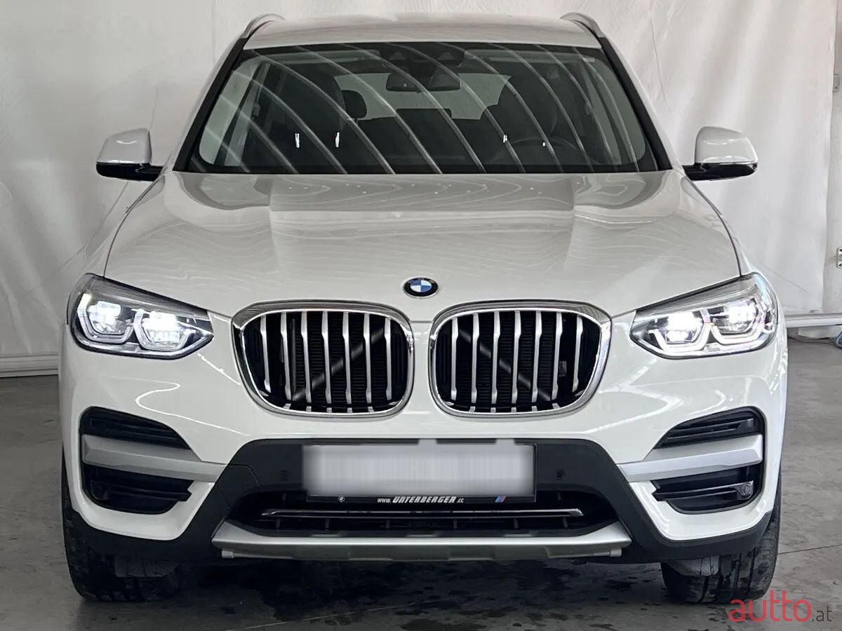 2021' BMW X3 photo #2