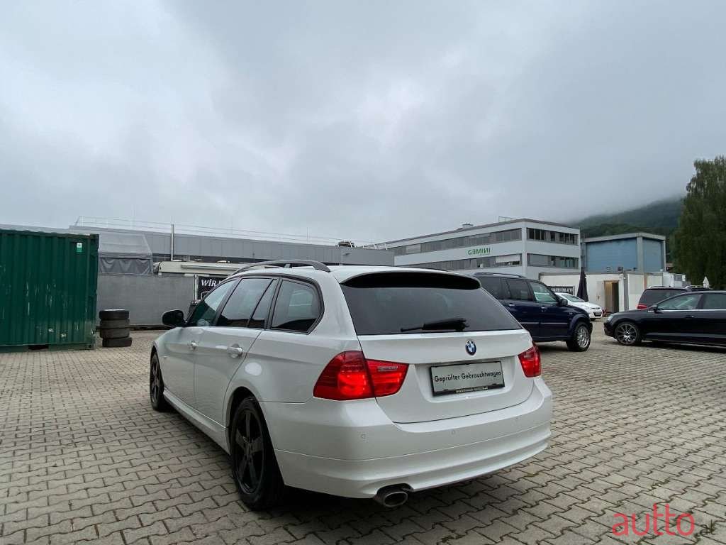 2009' BMW 3Er-Reihe photo #3