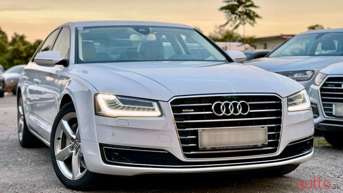 2016' Audi A8 photo #2