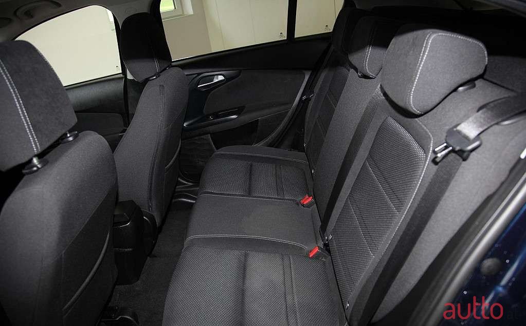 2016' Fiat Tipo photo #5