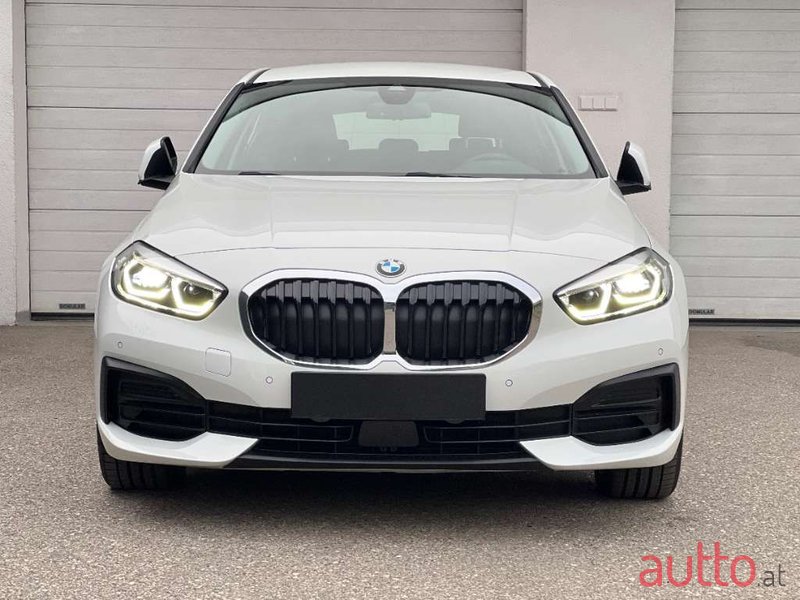 2021' BMW 1Er-Reihe photo #2