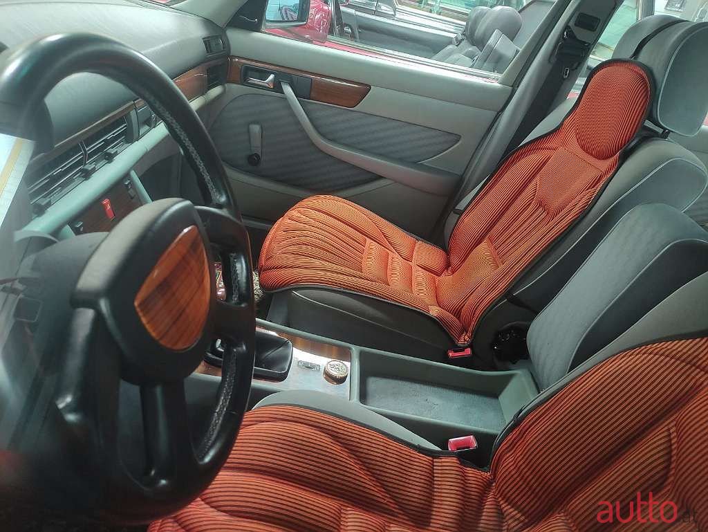 1984' Mercedes-Benz 280 photo #4