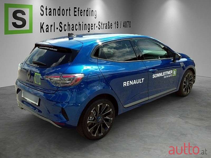 2024' Renault Clio photo #3