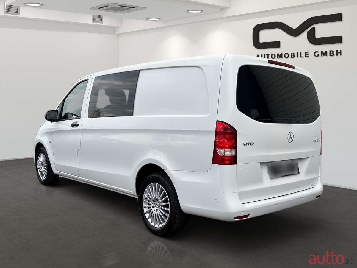 2017' Mercedes-Benz Vito photo #3