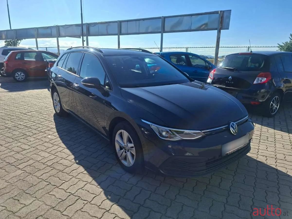 2021' Volkswagen Golf photo #3