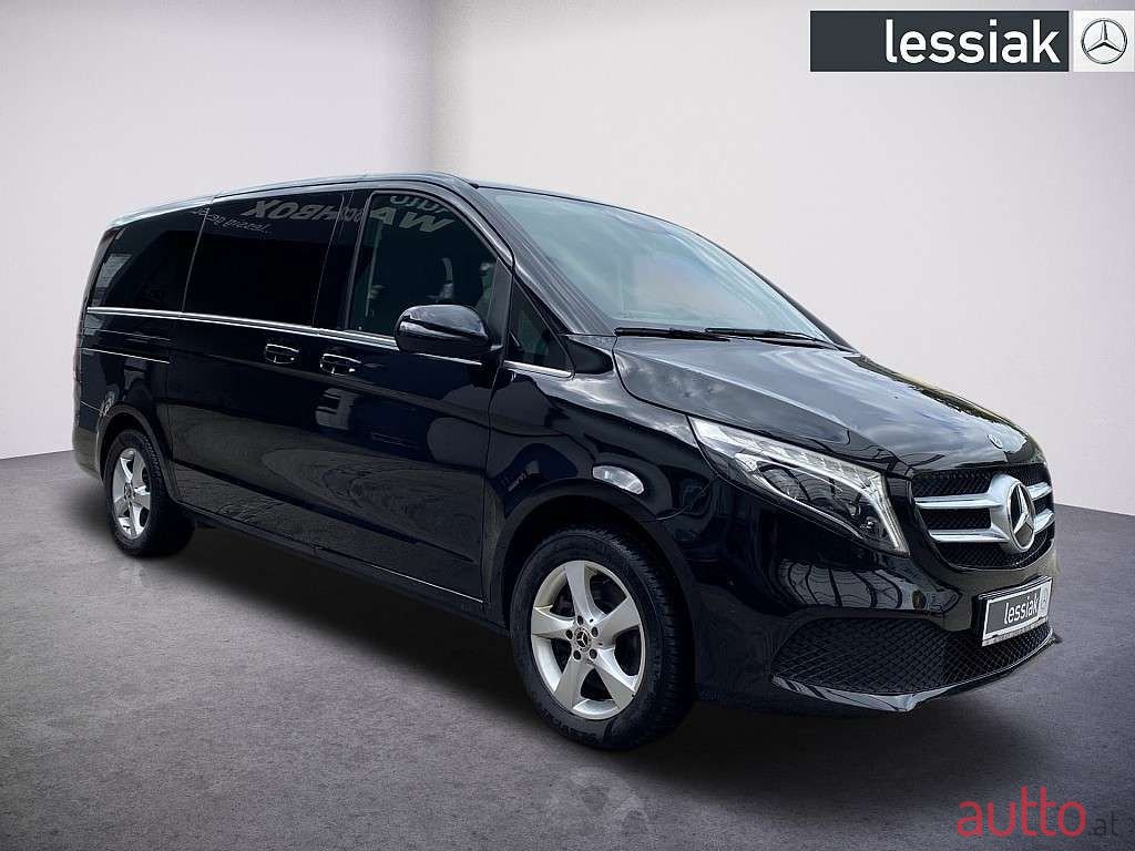 2020' Mercedes-Benz V-Klasse photo #1