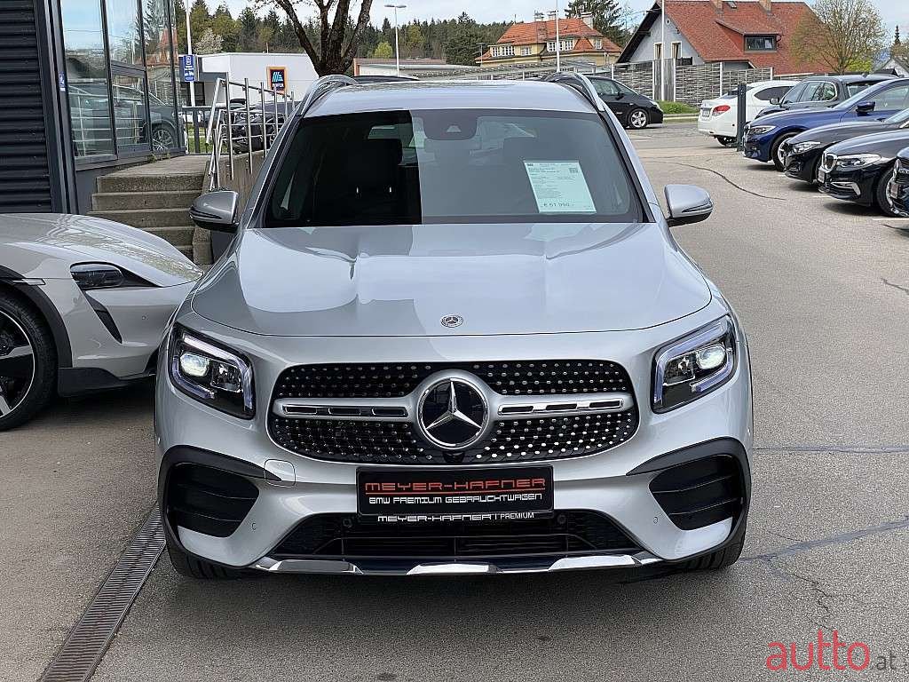 2021' Mercedes-Benz Glb photo #3