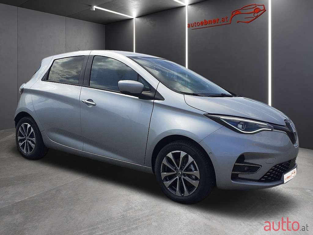 2022' Renault Zoe photo #2