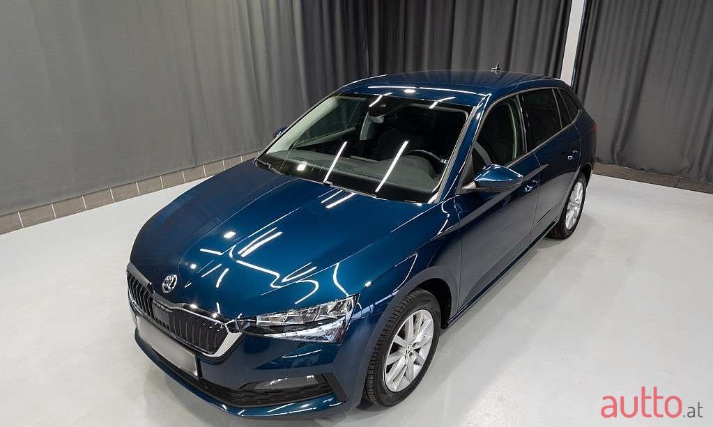 2020' Skoda Scala photo #2