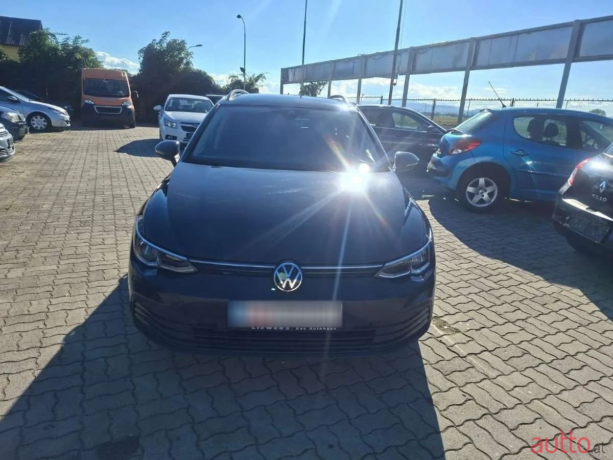 2021' Volkswagen Golf photo #4