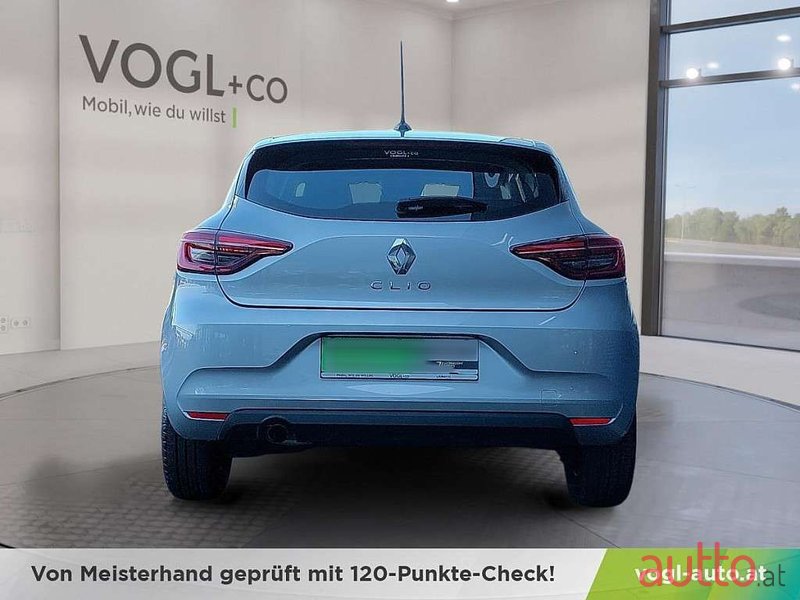 2022' Renault Clio photo #6