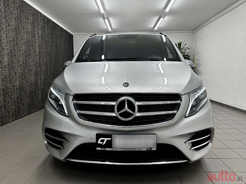 2017' Mercedes-Benz V-Klasse photo #3