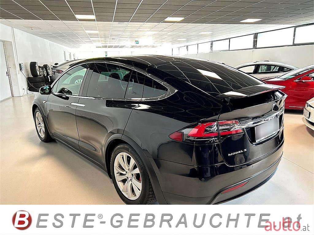 2016' Tesla Model X photo #5