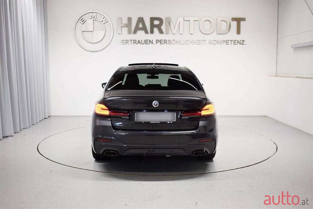 2022' BMW 5Er-Reihe photo #3