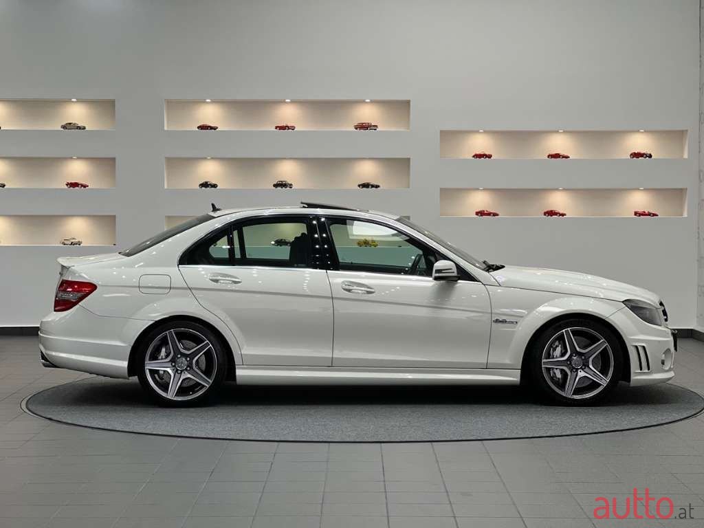 2009' Mercedes-Benz C-Klasse photo #1