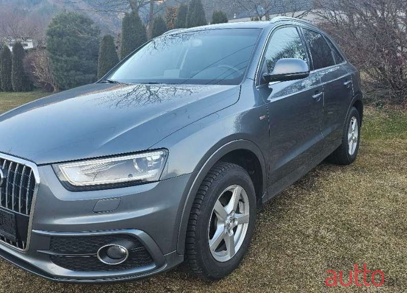 2012' Audi Q3 photo #2