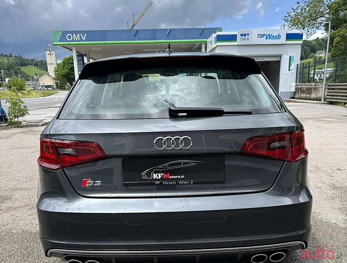 2015' Audi A3 photo #6