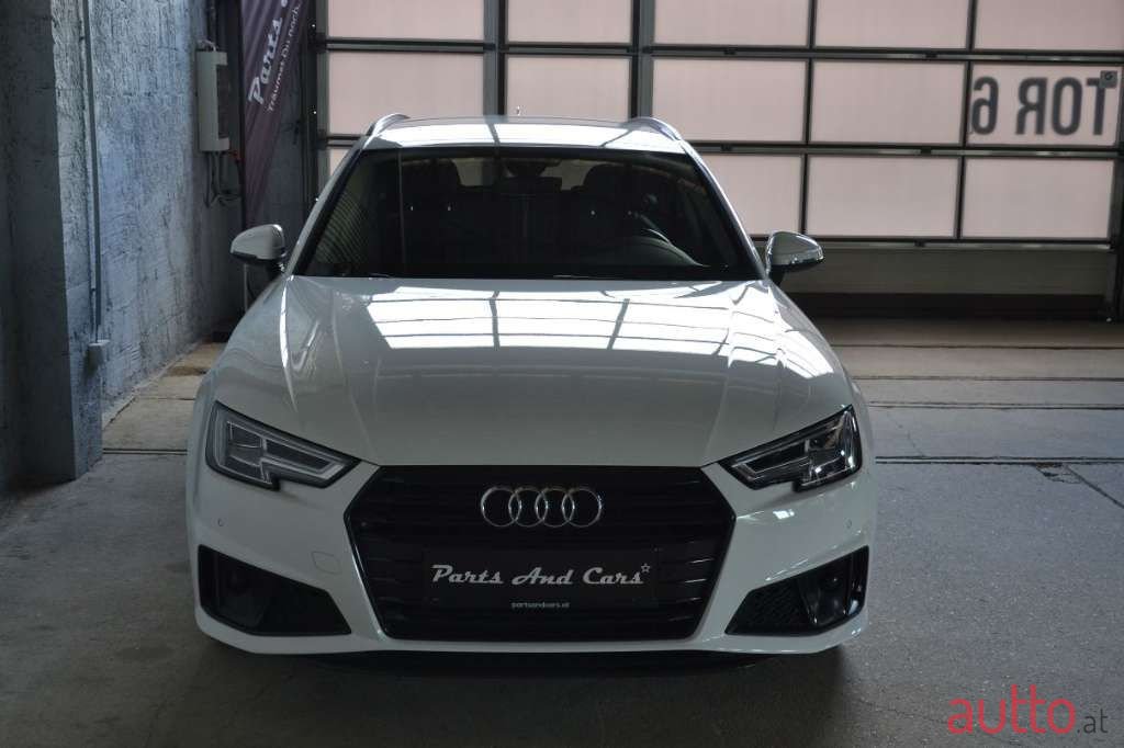 2019' Audi A4 photo #2