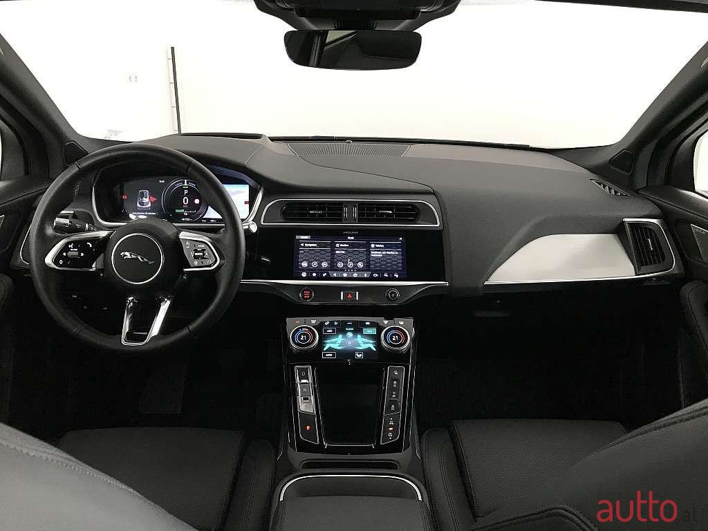 2020' Jaguar I-Pace photo #4