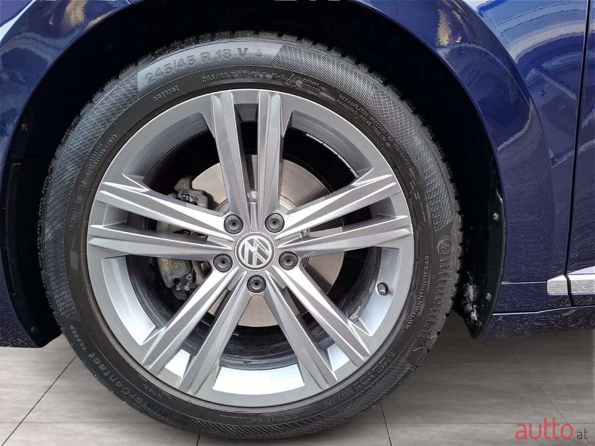 2018' Volkswagen Arteon photo #6