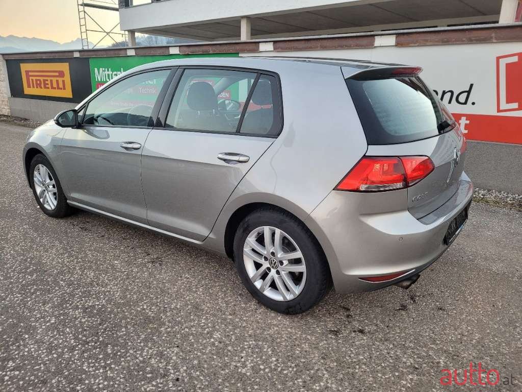 2014' Volkswagen Golf photo #4