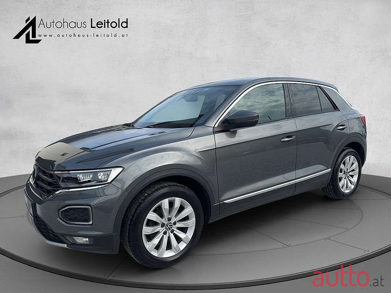 2021' Volkswagen T-Roc photo #1