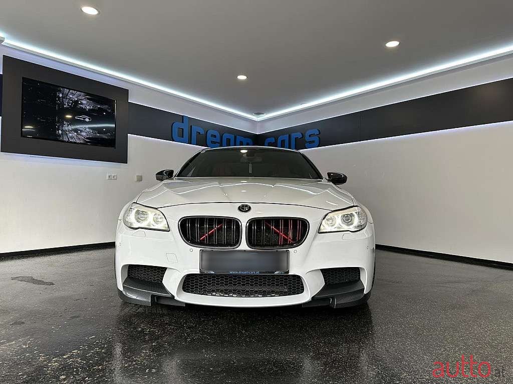 2013' BMW 5Er-Reihe photo #6