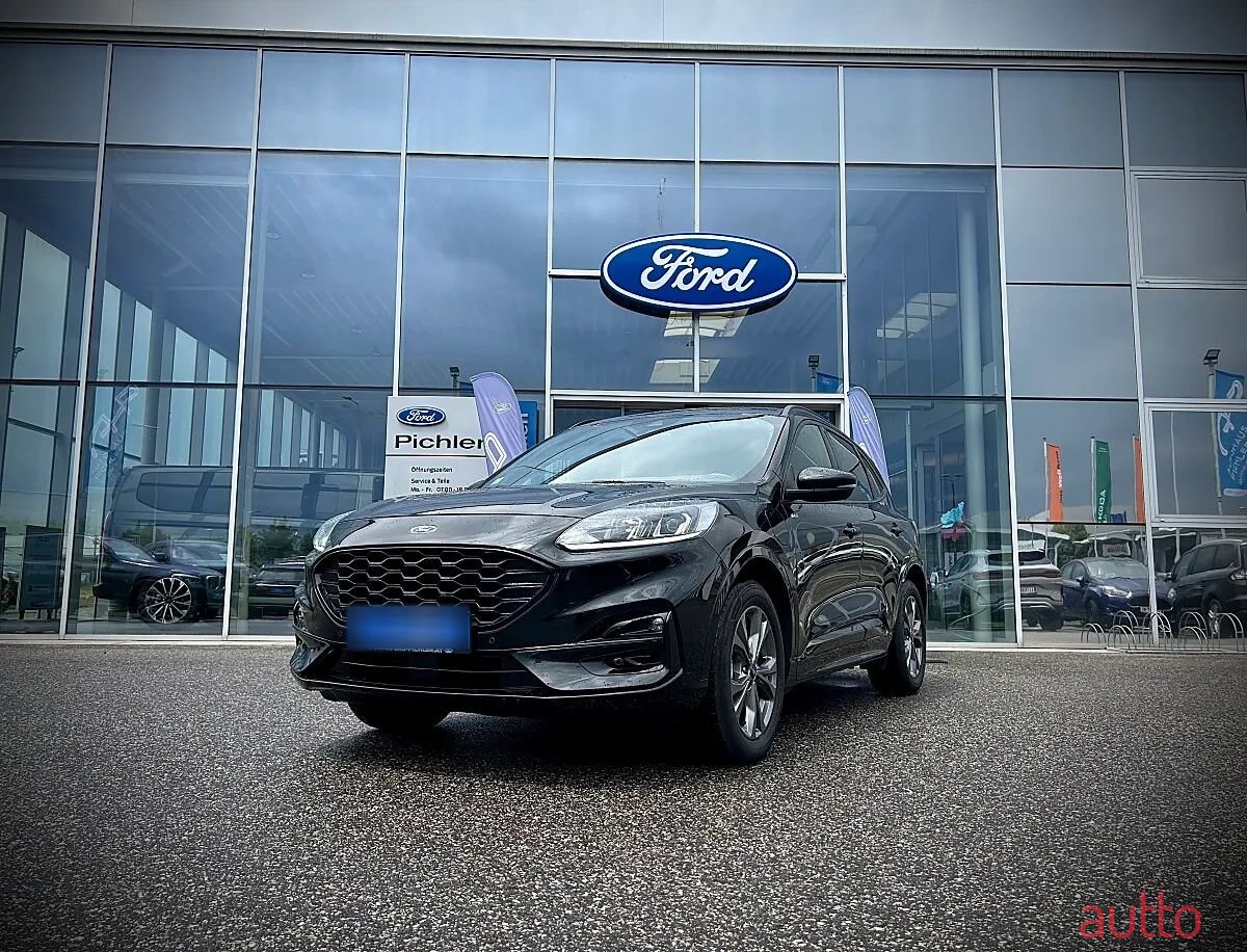 2021' Ford Kuga photo #1