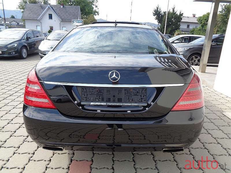 2009' Mercedes-Benz S-Klasse photo #4