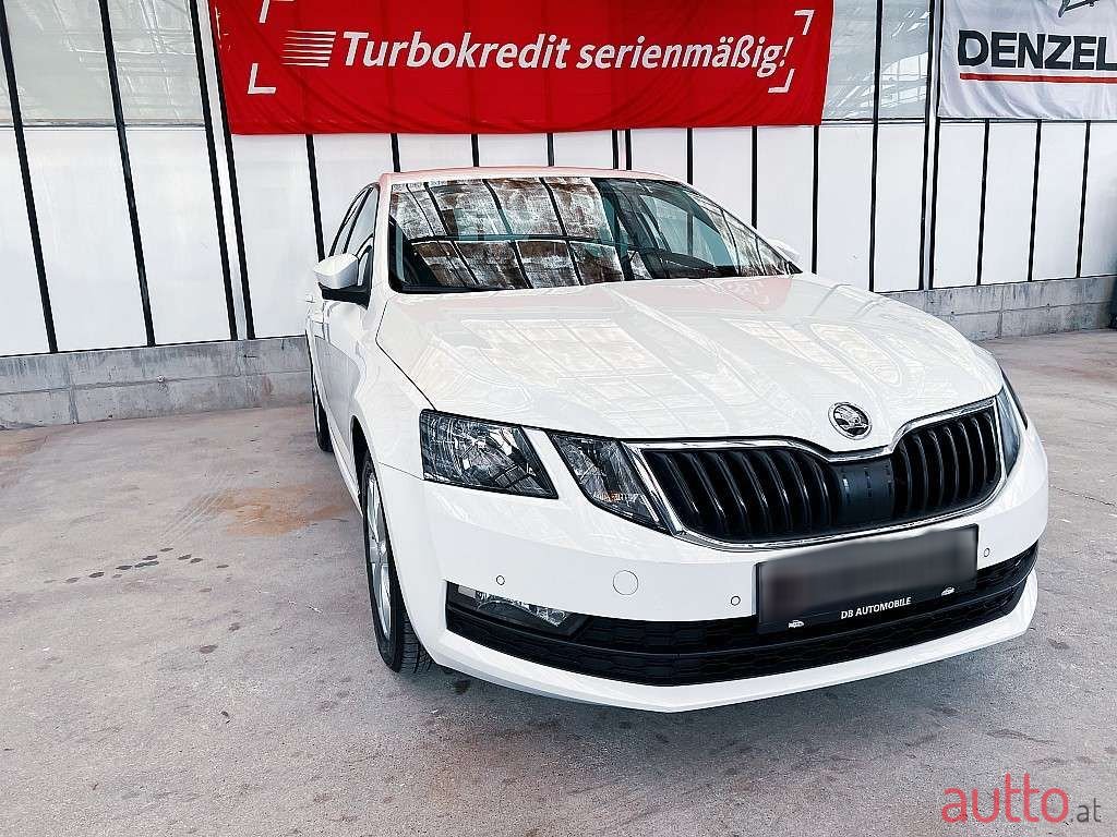 2018' Skoda Octavia photo #3