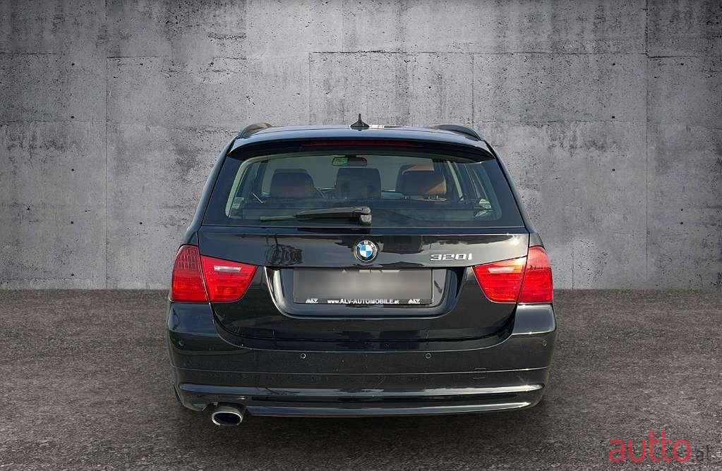 2010' BMW 3Er-Reihe photo #6