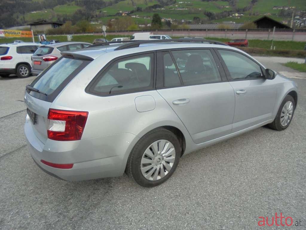 2017' Skoda Octavia photo #6