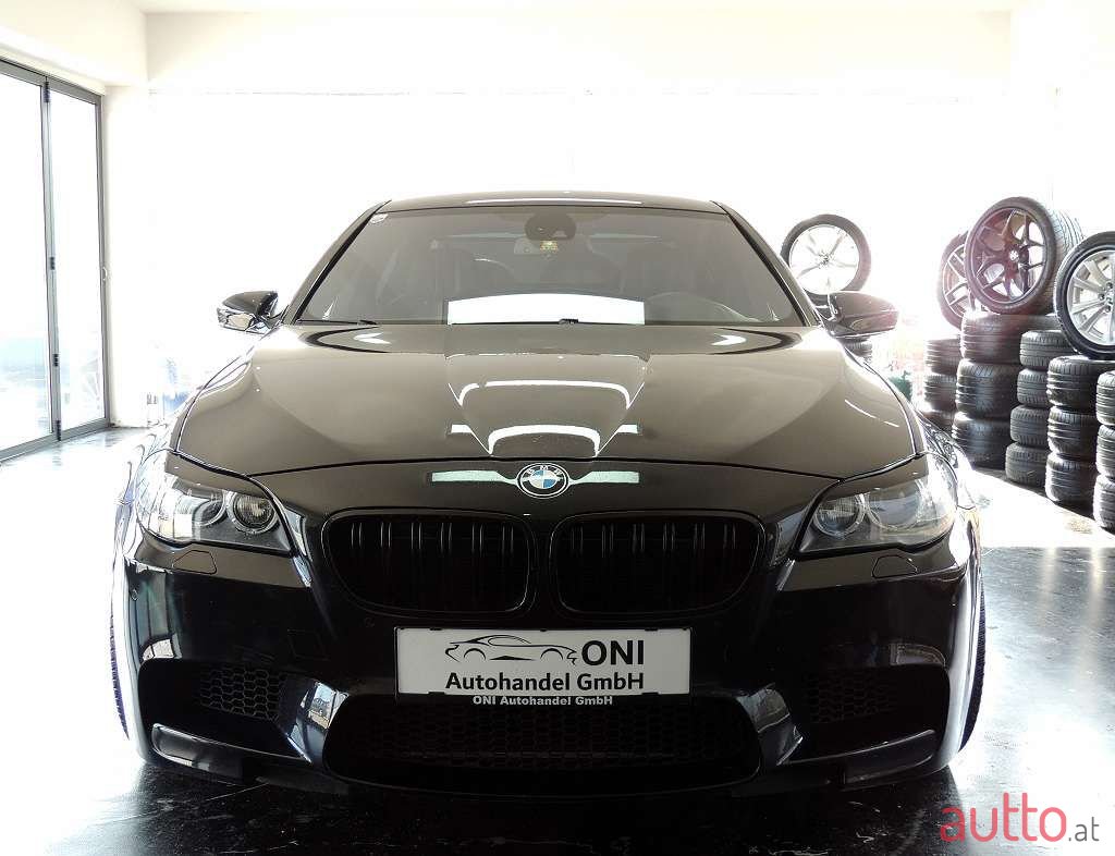 2012' BMW 5Er-Reihe photo #3