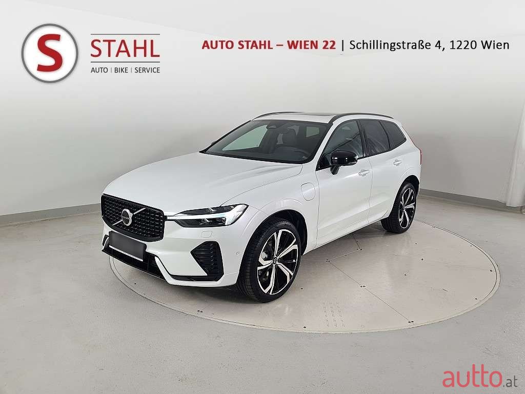 2024' Volvo XC60 photo #1