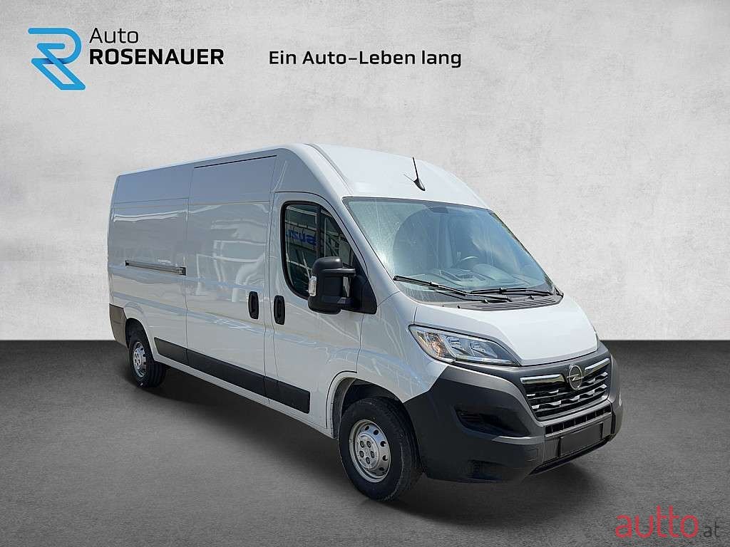 2023' Opel Movano photo #2