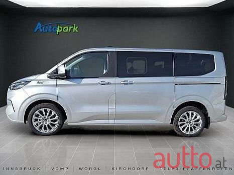 2024' Ford Tourneo photo #4