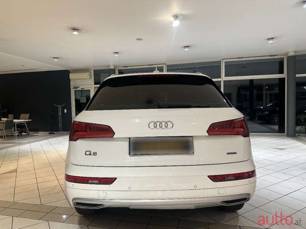 2017' Audi Q5 photo #4